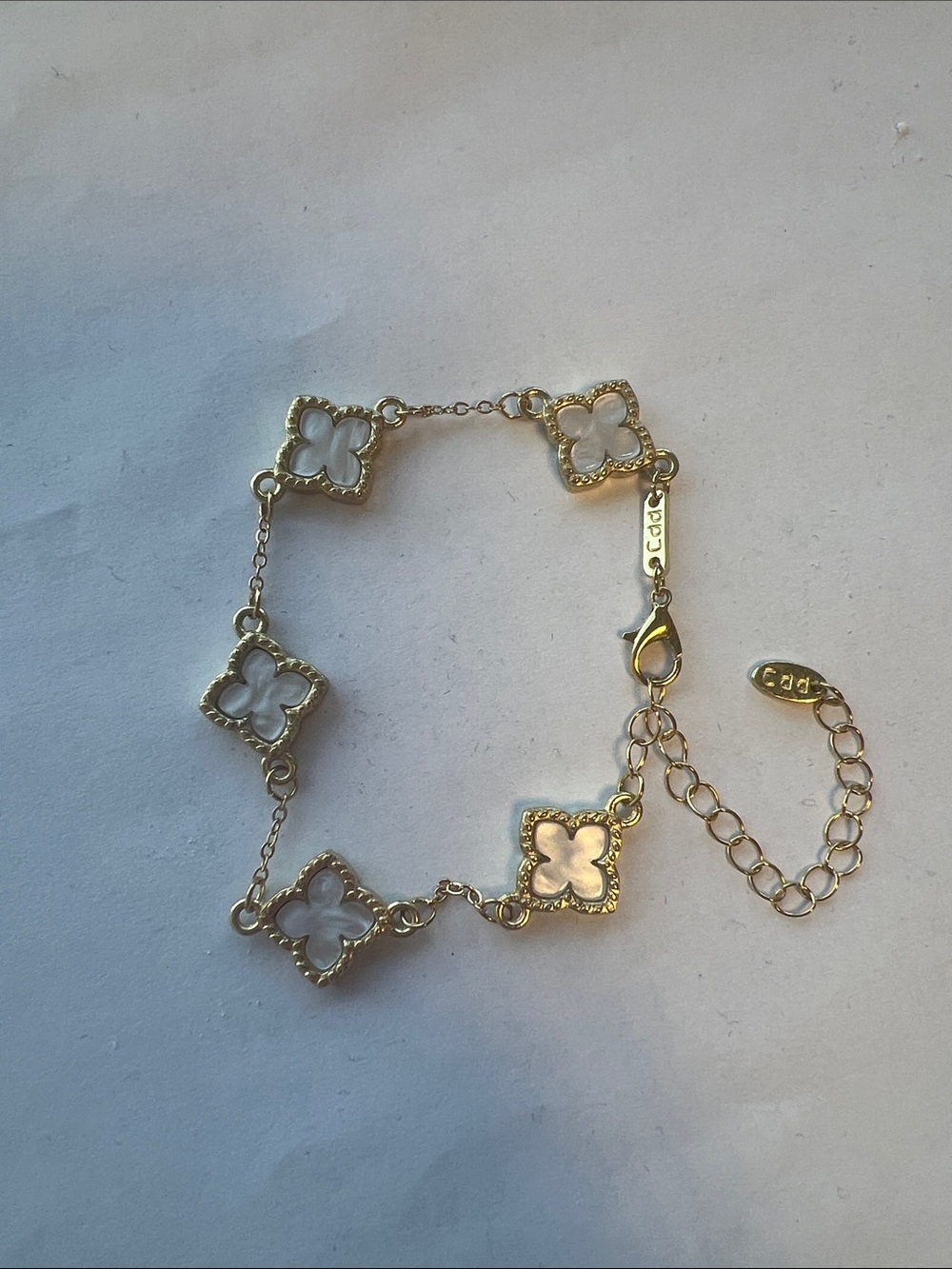Gold and White Clover-Link Bracelet with Mother-of-Pearl Accents
